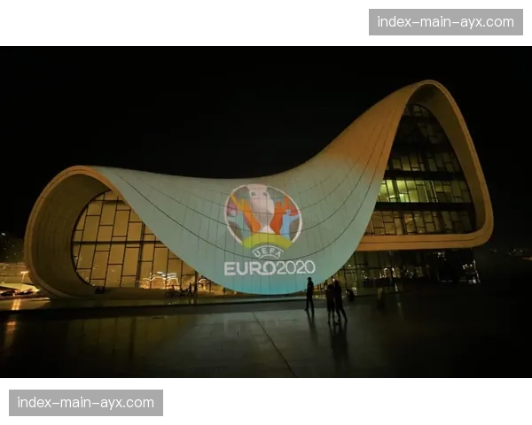 巴萨防线危机：连续五轮失球，科曼的战术体系面临考验